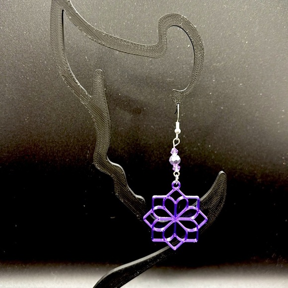 Geometric Earrings - Picture 4 of 6